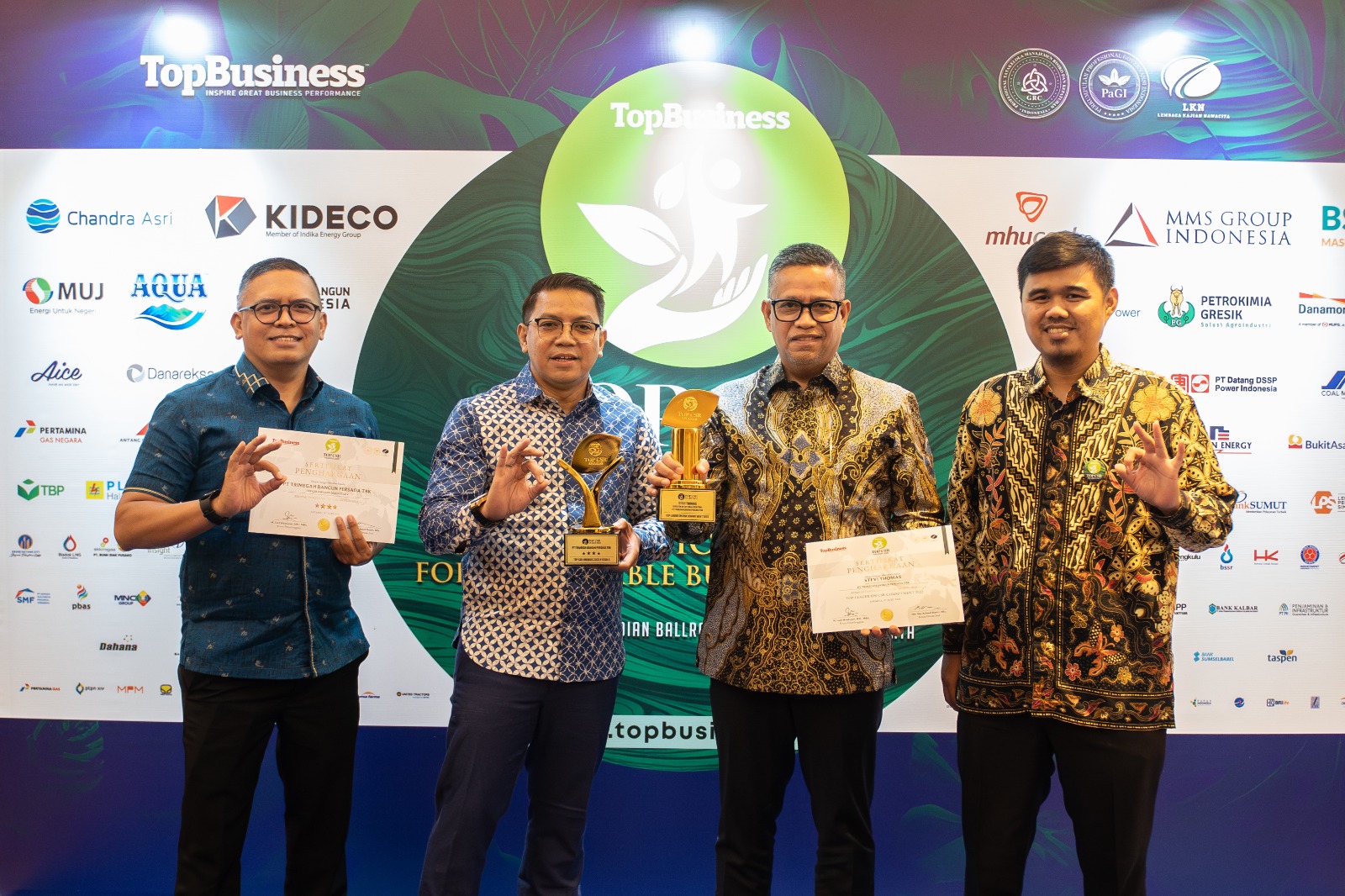 PT TBP Raih Dua Penghargaan Dalam Ajang TOP CSR AWARDS 2023 Halmahera