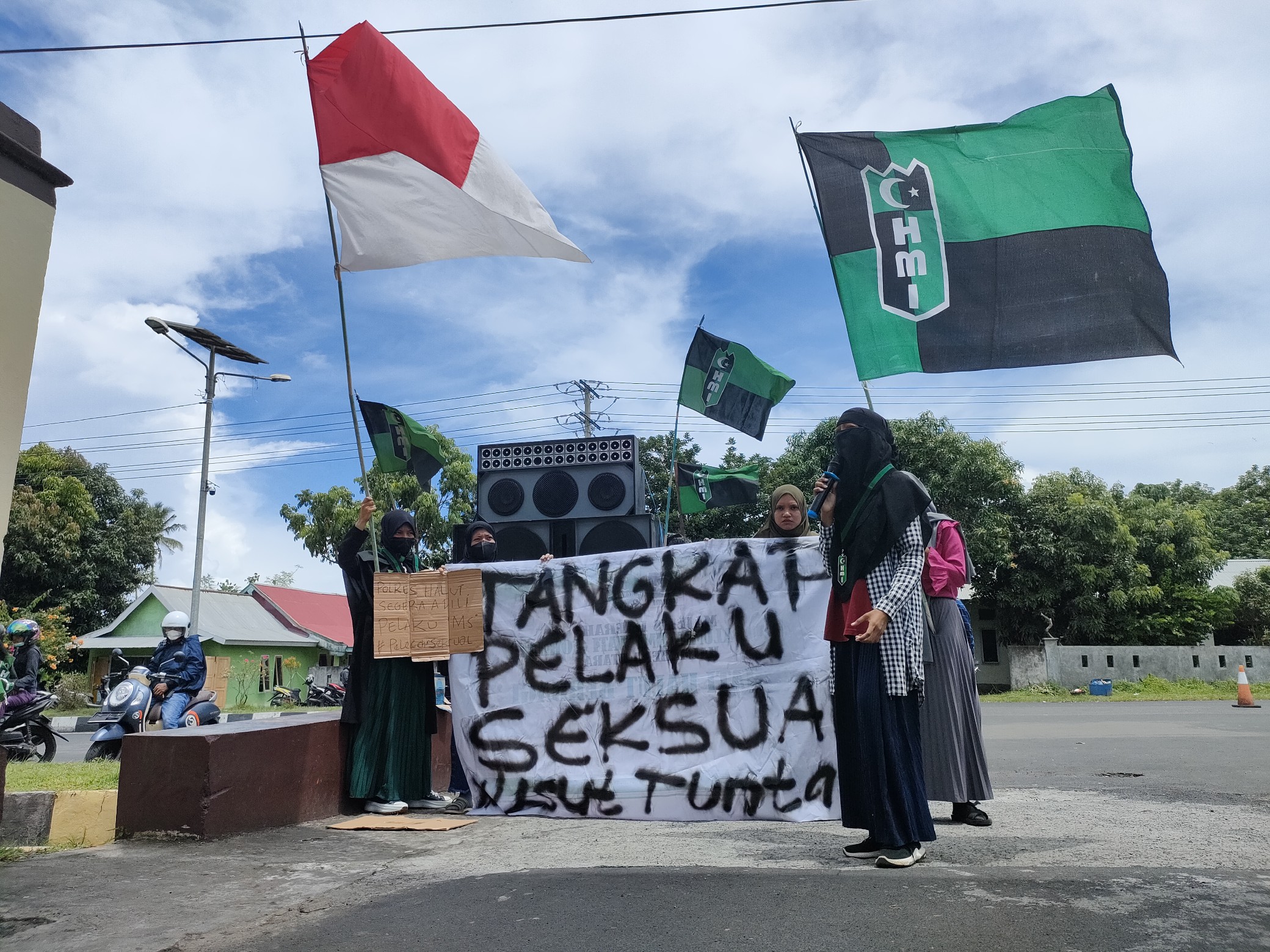 aksi HMI